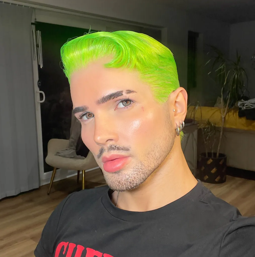 Highlighter Pen Green 360 Lace Wig With Tapered Sides & Longer Top