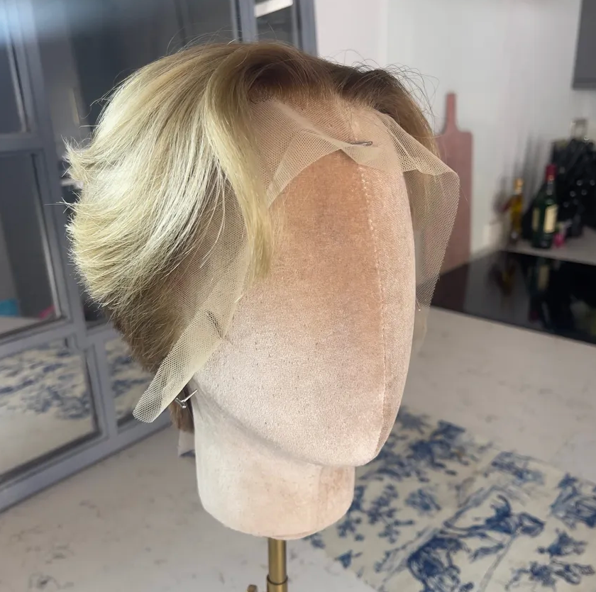 13x4 Blonde With Light Brown Rooting LACE WIG