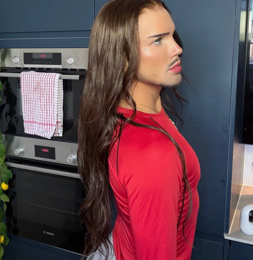 Warm Chocolate Brown Body Wave 13×6 30 Inch Lace Wig